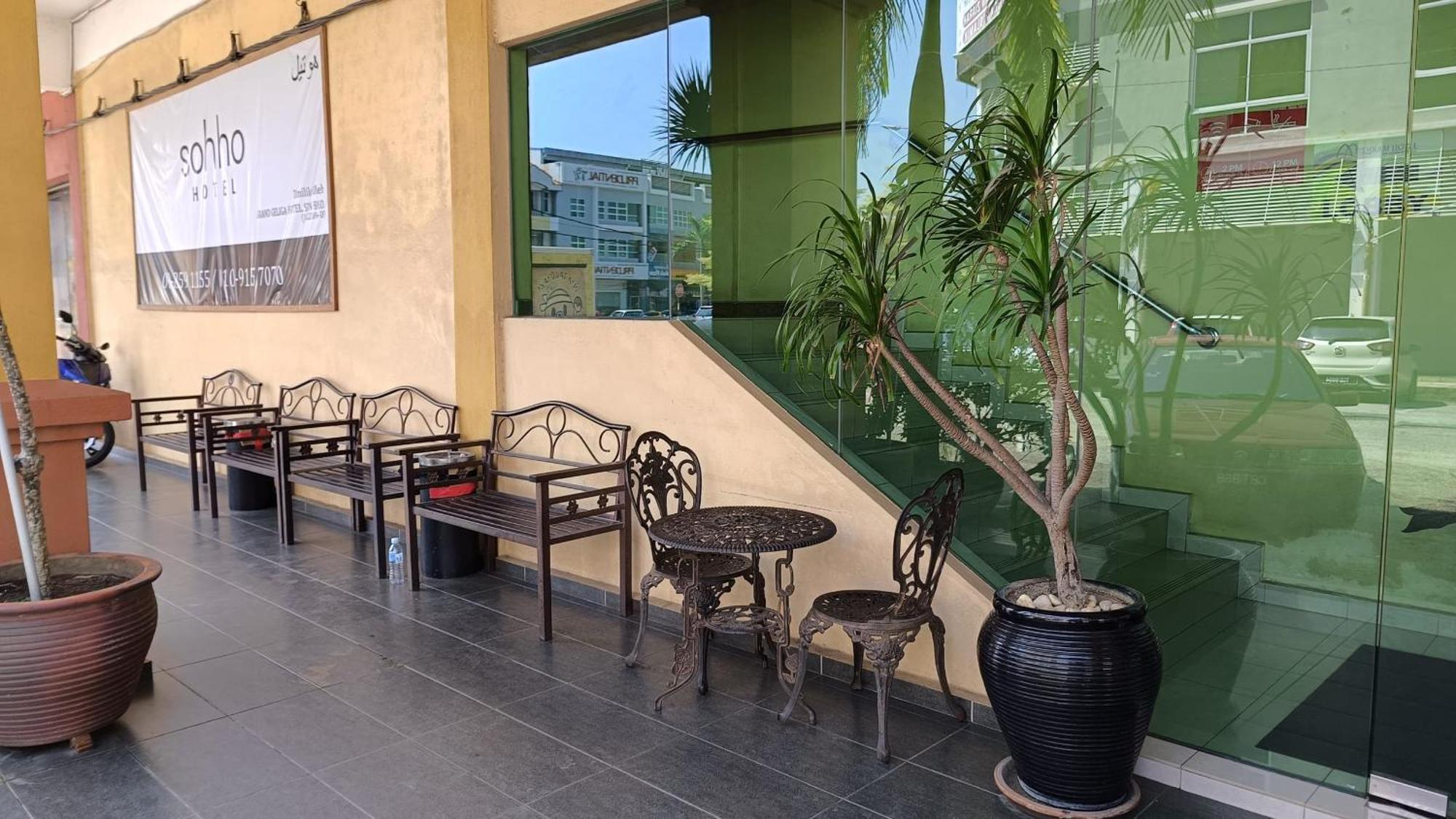 Sohho Hotel Chukai Exterior photo